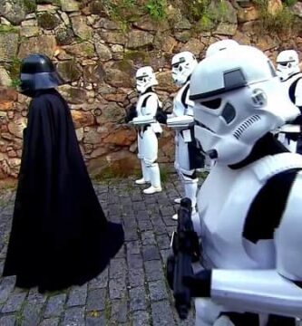 Broma De Darth Vader Y Soldados Imperiales