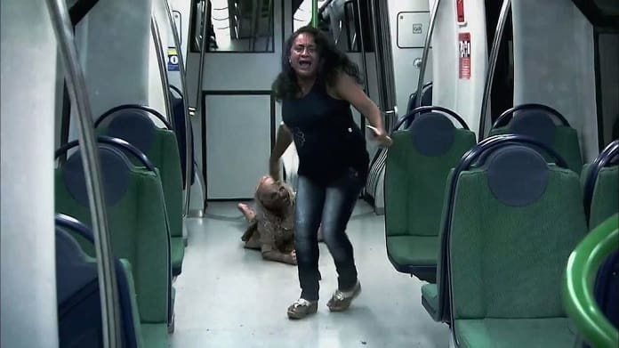 broma zombie en el Metro